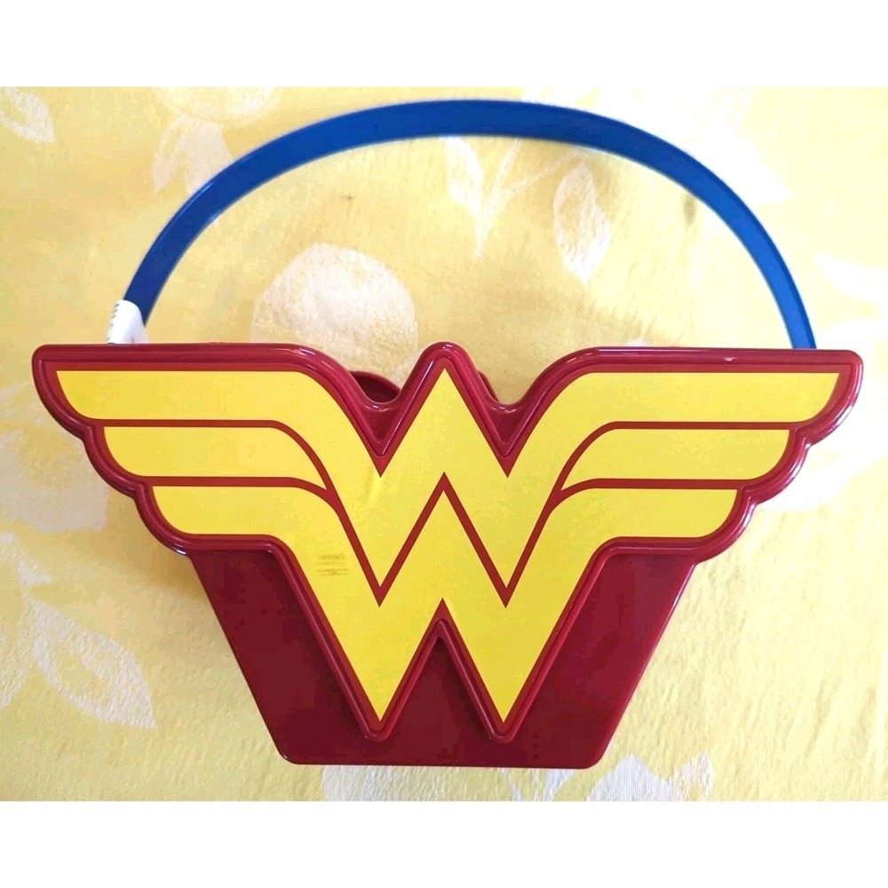 DC Comics Wonder Woman Collectible Plastic Bucket with Handle